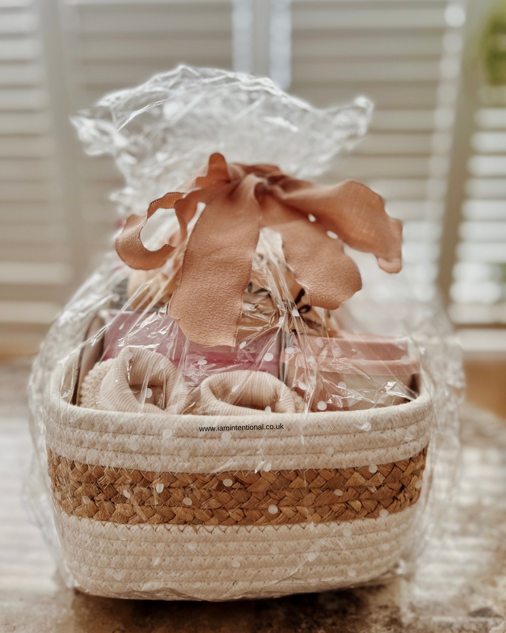 Little Miracle Basket- Girl Mum