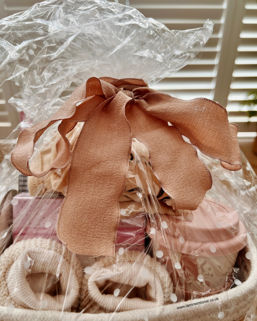 Little Miracle Basket- Girl Mum